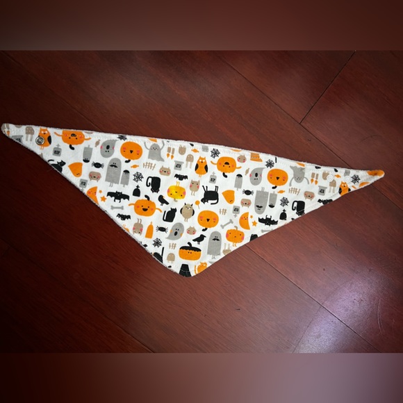 FREE πββ¬ π Halloween Bib π πββ¬ - Picture 2 of 3